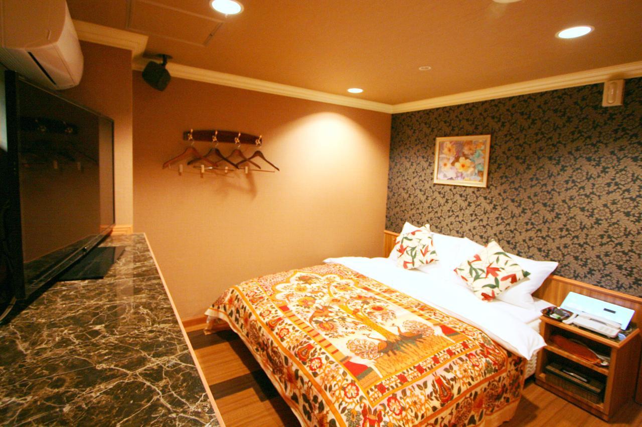 Aura Kanku (Adults Only) Sennan Luaran gambar